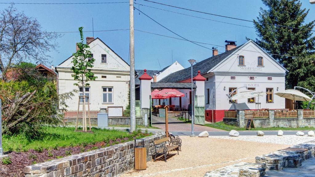 Slezsky Grunt Hotel Háj ve Slezsku Eksteriør billede